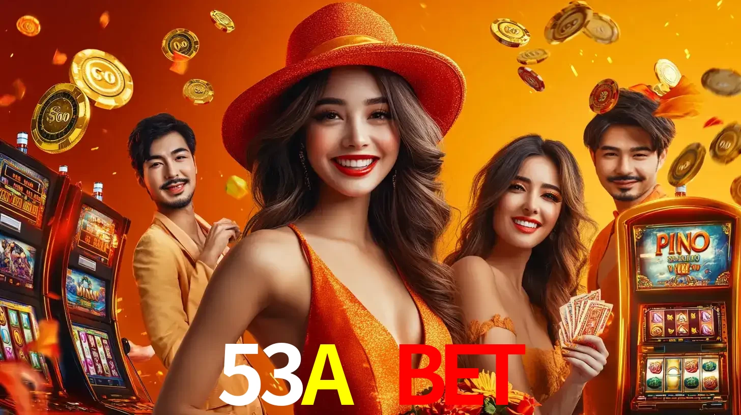 Grupo de amigos asiáticos sorrindo e se divertindo com máquinas de caça-níqueis em um ambiente festivo, celebrando suas vitórias nos jogos de cassino do 53A BET.